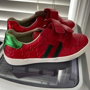 Boys Gucci shoes